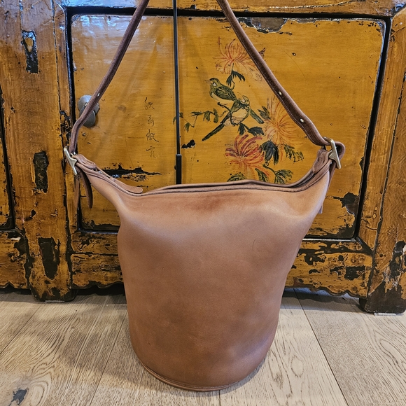 Vintage Coach Tan Leather Duffle Sac M9085 - Picture 2 of 10